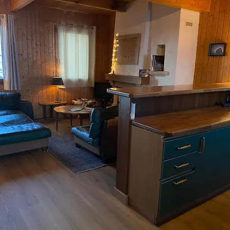 Aster Apartment *